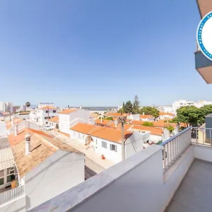 https://c09-portimo-3-bed-holiday-apartment.hotelaalgarve.com